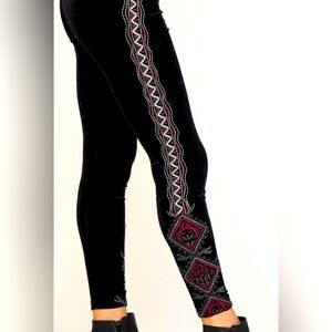 Johnny Was Workshop Blair Velvet Leggings, size Medium